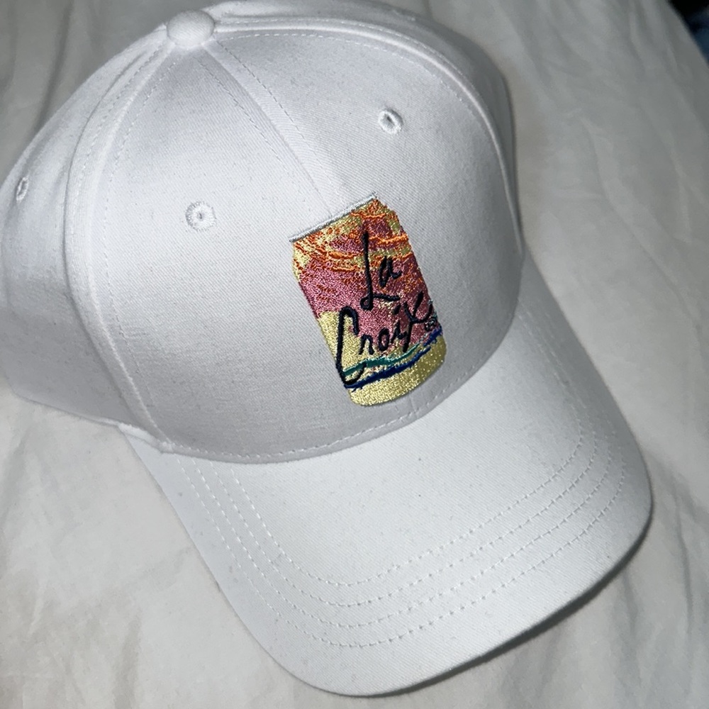 La croix hat
